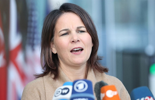 Almanya Dışişleri Bakanı, Putin'in kendi ülkesini yok ettiğini söyledi!