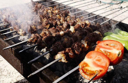 Boğaza dikkat! Bayramda sağlığınızdan olmayın