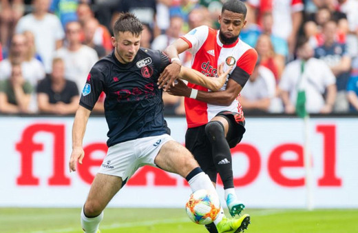 Beşiktaş'ta transfer hareketliliği sürüyor