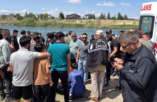 Topun peşinden giden 3 çocuk Kızılırmak'ta kayboldu! Acı haber geldi