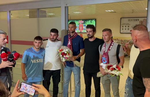 Trabzonspor'un yeni transferleri Orsic ve Fernandez'e coşkulu karşılama