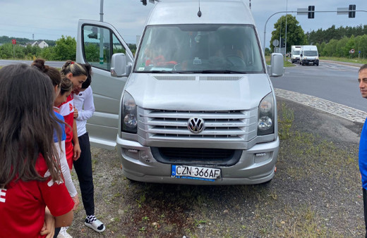 Türkiye Kadın Hokey Milli Takımı, Polonya'da trafik kazası geçirdi!