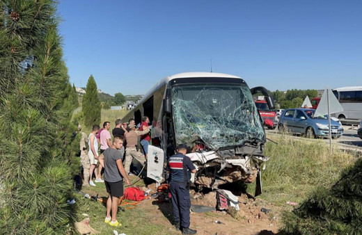 Eskişehir’deki otobüs kazasında yaralı sayısı 41’e yükseldi!