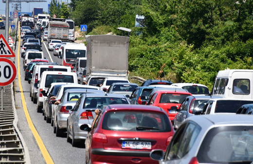 Tatilciler dönüş yolunda! Bugünden yola çıktılar!