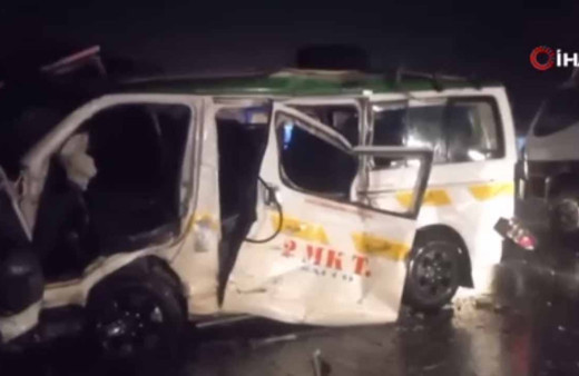 Zincirleme kazada bilanço ağır oldu: 48 ölü!