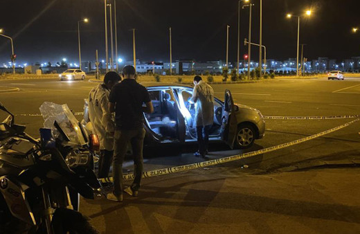 Diyarbakır'da korkunç olay! Araçta ceset bulundu: 2 kişi gözaltına alındı!