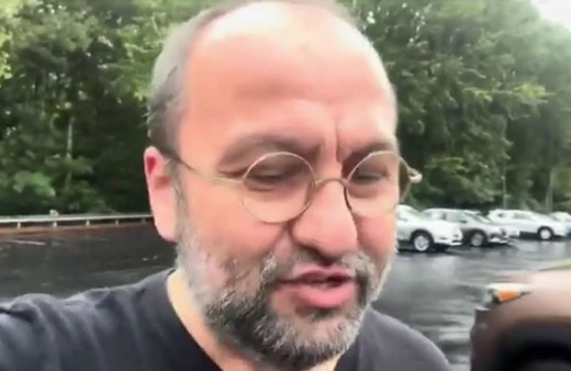 1,5 milyon TL'lik arabayı 500 dolar peşinat ve 500 dolar taksitle aldı Erdem Baş gündem oldu