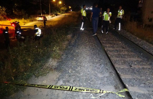 Elazığ'da trenin çarptığı çocuk hayatını kaybetti!
