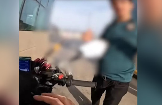 İngiliz kadın turist paylaştı! Türk gümrük memuru sosyal medyada linç ediliyor: Bunun adı taciz!