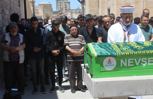 Motor tutkusu 16 yaşındaki kızı ölüme götürdü, babası hakkını helal etmedi