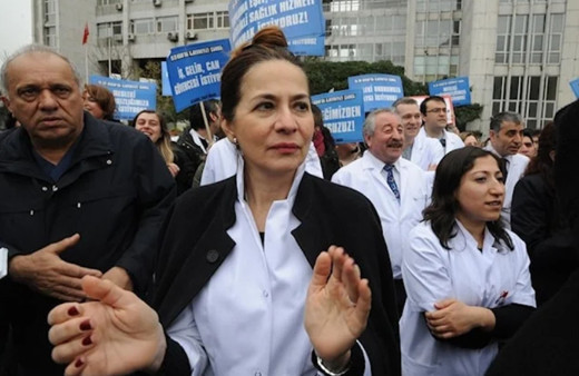 Sağlık çalışanlarından 'zam' protestosu: Yarın işi bırakıyorlar!