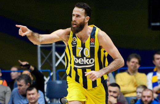 Fenerbahçe'nin eski oyuncusu Luigi Datome basketbolu bıraktığını açıkladı