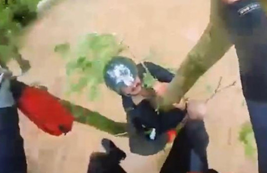 Sahil Güvenlik ekipleri selde mahsur kalan iki kişiyi helikopterle kurtardı