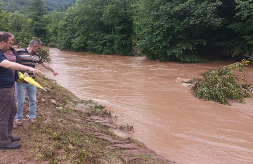 Kastamonu'da sağanak nedeniyle su taşkını meydana geldi!