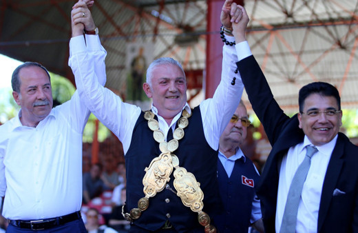 Ağa'nın eli yine tutulamadı! Kırkpınar'ın güreş ağalığını mevcut ağa Seyfettin Selim kazandı!