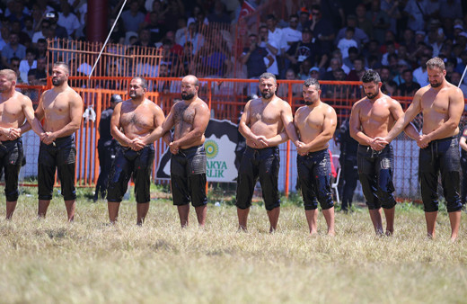 662. Tarihi Kırkpınar Yağlı Güreşleri'nde finalistler belli oldu