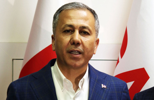 İçişleri Bakanı Ali Yerlikaya uyardı: Tehlike geçmedi bugün saat 15:00'e kadar...