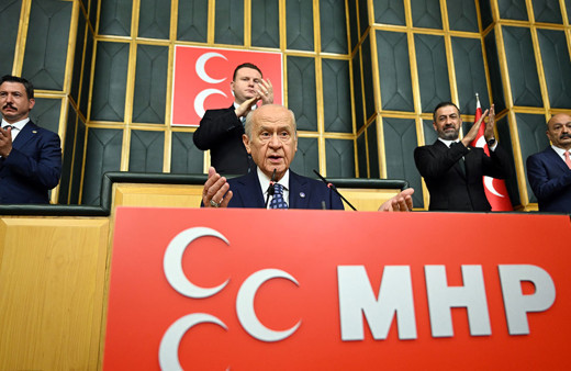 Devlet Bahçeli "emeklilere seyyanen zam yapılsın" çağrısı yaptı! Her emekliye ek 8 bin 77 lira daha verilsin