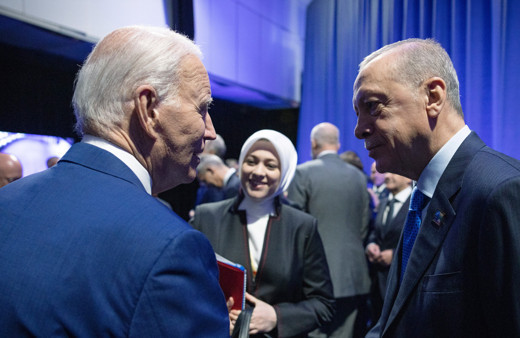 Dünyanın gözü NATO zirvesinde! Erdoğan'dan peş peşe görüşmeler, dikkat çeken kareler