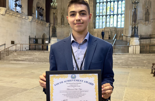 İngiltere'de 16 yaşındaki Türk genci, çevreci projesiyle ödül aldı!