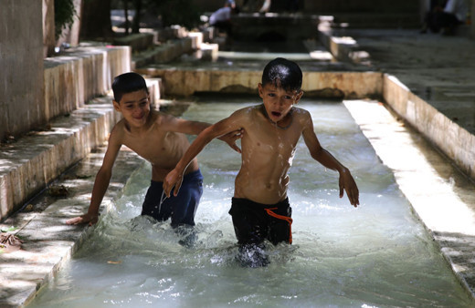 Güneydoğu cayır cayır yanıyor! Sıcak hava etkili oluyor!