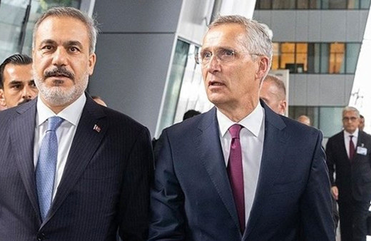 Dışişleri Bakanı Hakan Fidan NATO Genel sekreteri Stoltenberg ile görüştü.