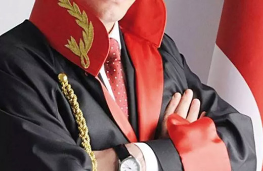 Resmi Gazete'de yayınlandı! 2 bin 636 hakim ve savcı terfi etti. Terfi eden hakim ve savcılar listesi