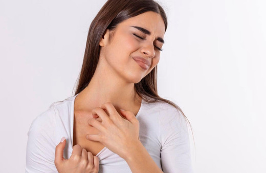 Sıcaklarda artan "samyeli" hastalığını "ala" ile karıştırmayın!