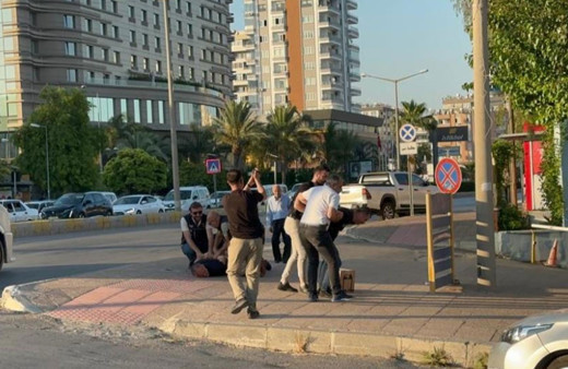 Kargoyla uyuşturucu sevkiyatı polise takıldı