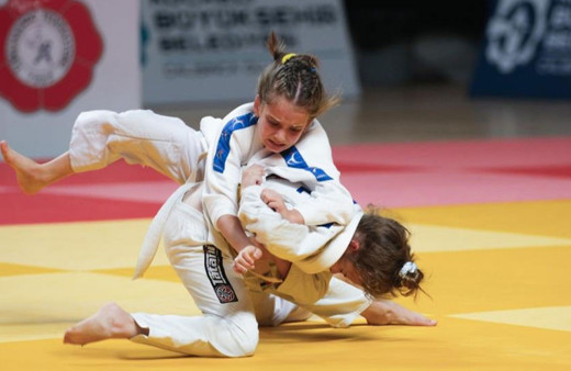 Kocaeli'de düzenlenen 3. Uluslararası Judo Şampiyonası sona erdi