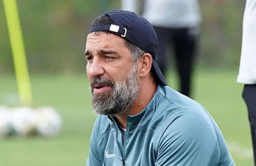 Teknik Direktörlük Arda Turan'ı çökertti! Saç sakal bembeyaz oldu