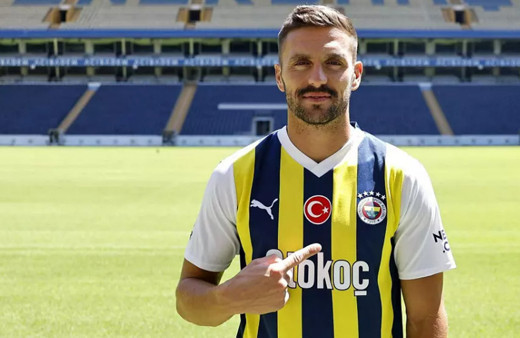 Dusan Tadic resmen Fenerbahçe'de! İşte dev transferin maliyeti...