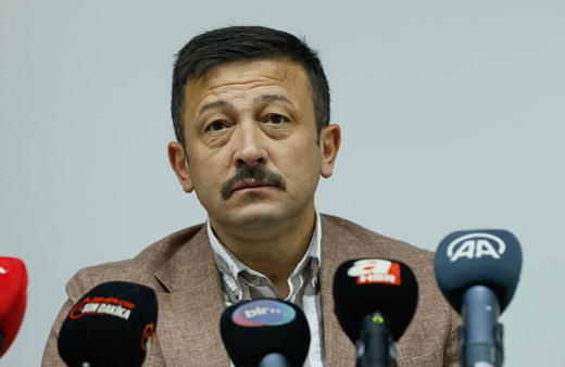 AK Partili Hamza Dağ'dan CHP'li Tunç Soyer'e 'eksik demir hatalı beton' tepkisi: Geçiştirmeyin