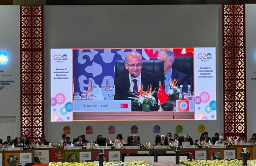 Mehmet Şimşek ve  Hafize Gaye Erkan kritik görüşmelerini tamamladı! Erdoğan'ın Körfez turuna katılacaklar