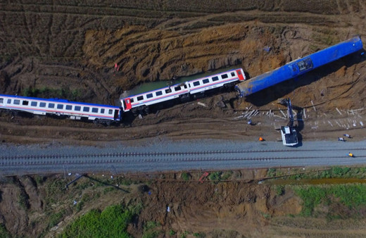 Tekirdağ'daki tren kazası sanıklarının yargılanmasına devam edildi!