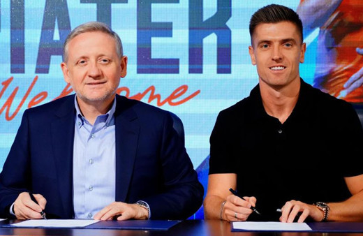 Piatek, Başakşehir'e imzayı attı! Törende flaş çıkış: Dzeko ve Icardi'ye meydan okudu