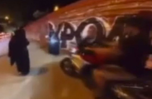 Motosikletini çarşaflı kadınların üzerine sürdü utanmadan bu notu paylaştı