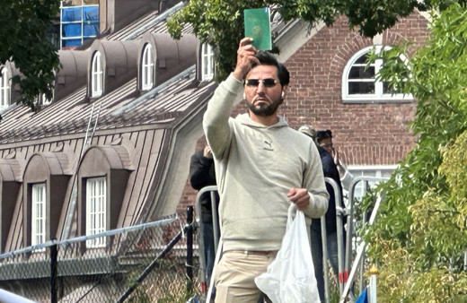 İsveç'te Kur'an-ı Kerim yakan saldırgan sınır dışı edilecek!