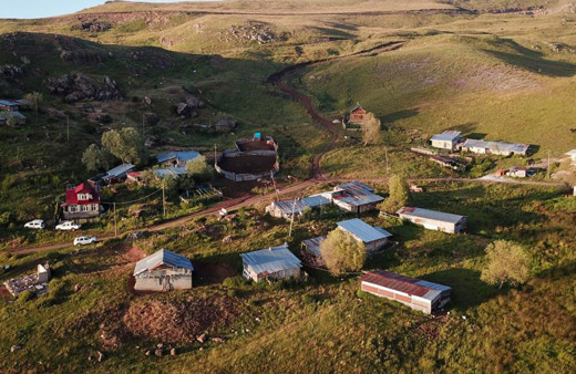 Türkiye'de sıcaklık rekorları kırılıyor! Gündüzü başka gecesi çok başka: Onlar Temmuz ayında soba yakıyor!