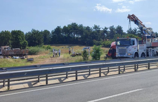 Edirne’de, Muğlalı arıcılara tır çarptı: 4 ölü, 1 yaralı!