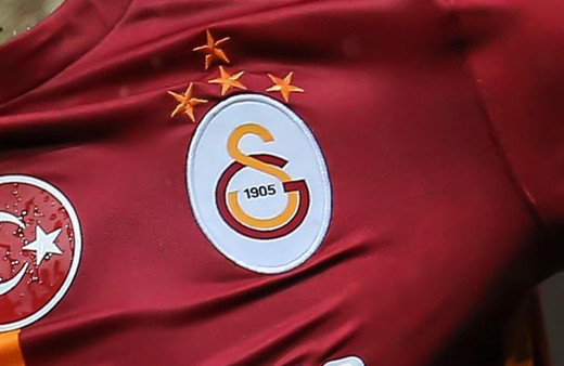 Galatasaray UEFA'ya kadro bildirimini yaptı