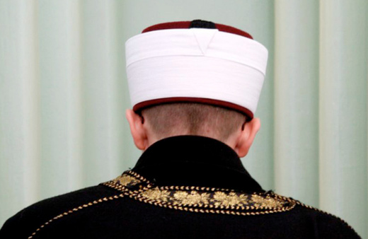 İmam tefeci oldu köylüleri borç batağına sürükledi! Sadece görev yeri değiştirildi