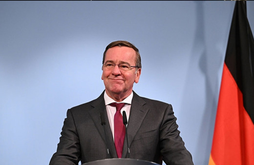 Almanya Savunma Bakanı'ndan savaş uyarısı!