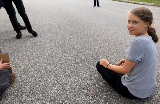 Çevre aktivisti Greta Thunberg’e para cezası!
