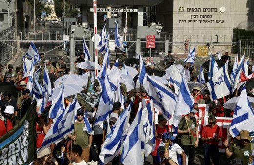 İsrailli doktorlar, yargı düzenlemesini protesto amacıyla yarın greve gidecek
