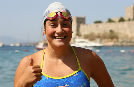 Manş Denizi'ni geçen Aysu Türkoğlu, şimdi Kuzey Kanalı'nı geçmeye hazırlanıyor!