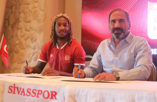 Sivasspor, Rodrigues ve Erhan Erentürk'ü transfer etti!