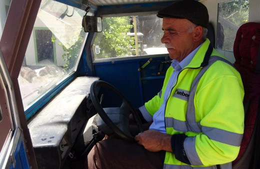 50 bin liraya mal etti, hurda malzemelerle yaptığı kamyonetin maksimum hızı dikkat çekti