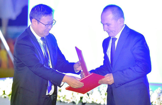 Çin şirketleri, Kırgızistan'da baraj ve hidroelektrik santralleri inşa edecek!