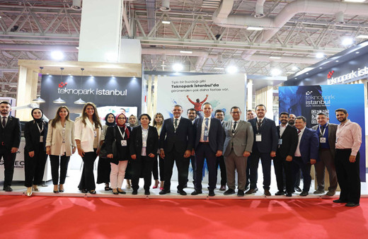 Türkiye'nin teknoloji merkezi Teknopark İstanbul IDEF'23'te yeni anlaşmalara imza attı
